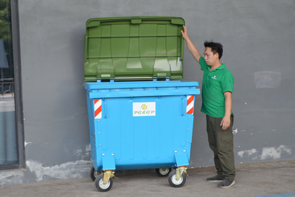 galvanized dustbin