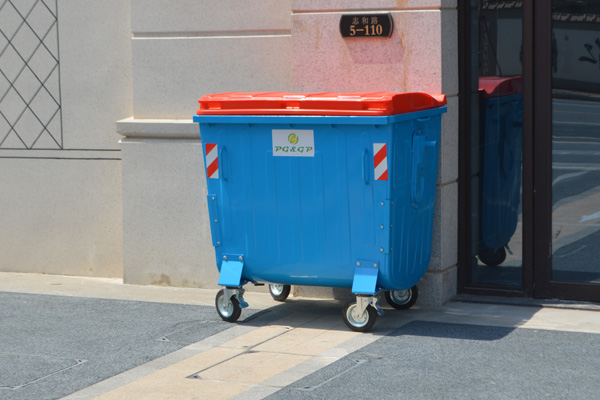 1100l mobile garbage container