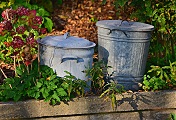 The Taboos of Setting Up Office Trash Cans —— According to Chinese Fengshui Knowledge